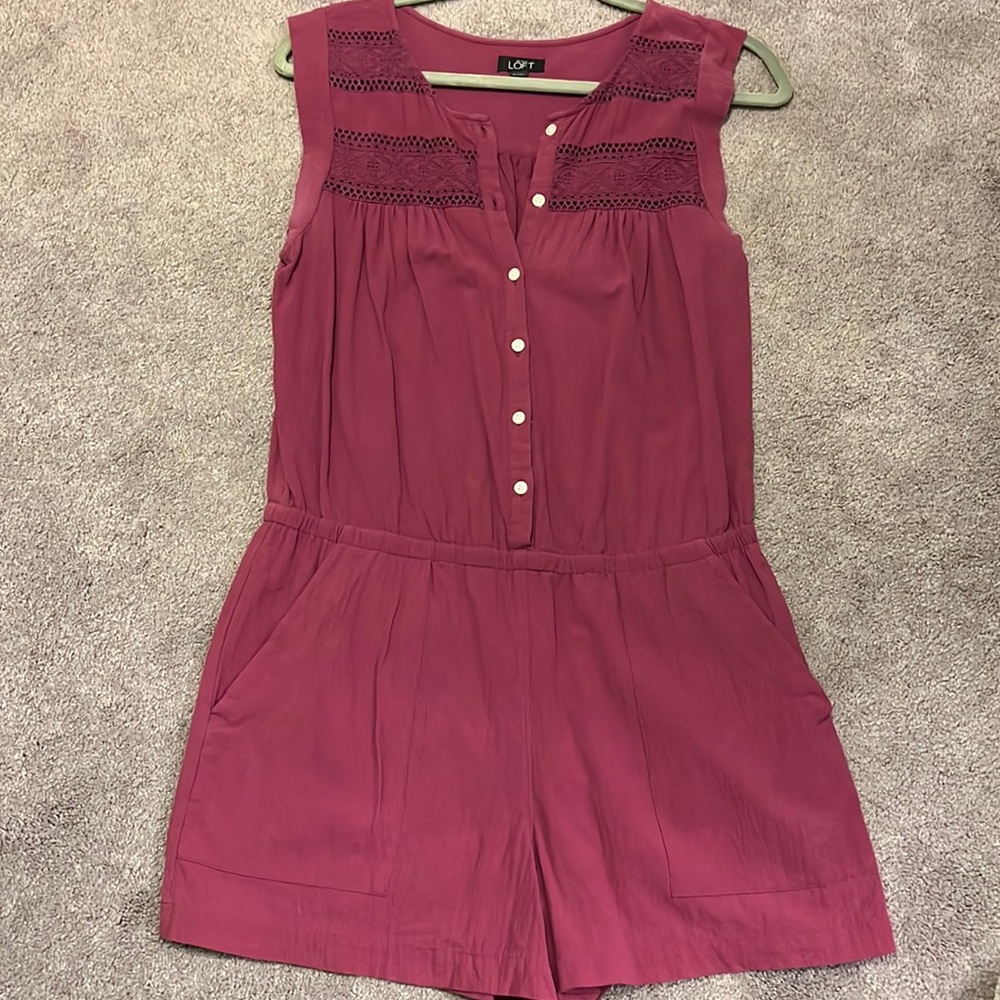 Ann Taylor LOFT Women’s Romper